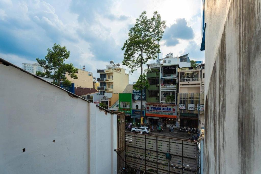 Tuan Viet Hotel Dinh Tien Hoang Ho-Chi-Minh-Stadt Exterior foto